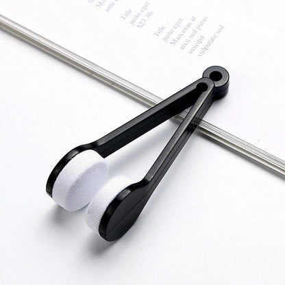 2-in-1 Microfibre Lens Cleaner